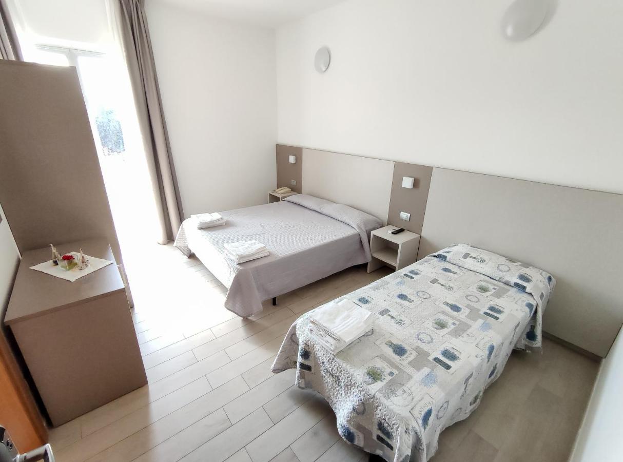 Triple Room,1079911333:JPEG